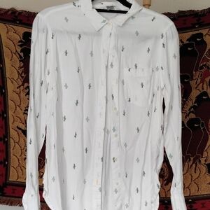 Old Navy Casual White and Green Button Down Shirt